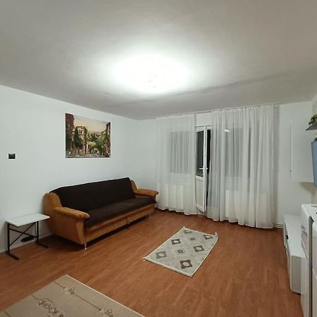 Apartament Alis2011 Buzău Exterior foto